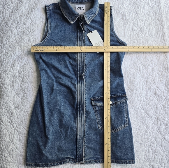 Zara Mini Zippered Sleeveless Denim Dress - Picture 15 of 15